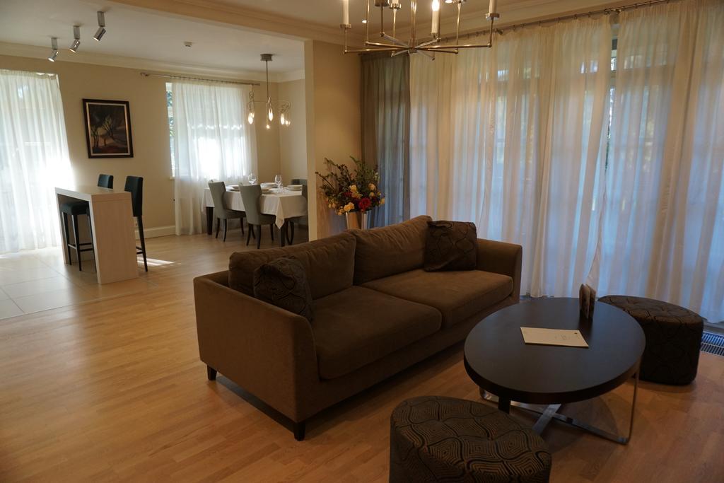 Hotel apartamentowy Wooden 5*