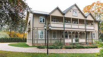 Hotel apartamentowy Wooden 5*